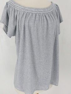 Stripe Elastic Collar Pullover